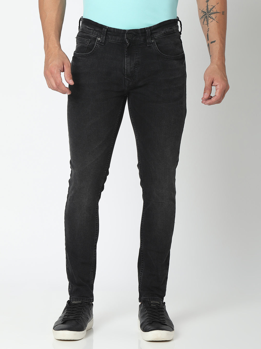 Spykar Charcoal Black Cotton Slim Fit Tapered Length Jeans For Men (Kano)