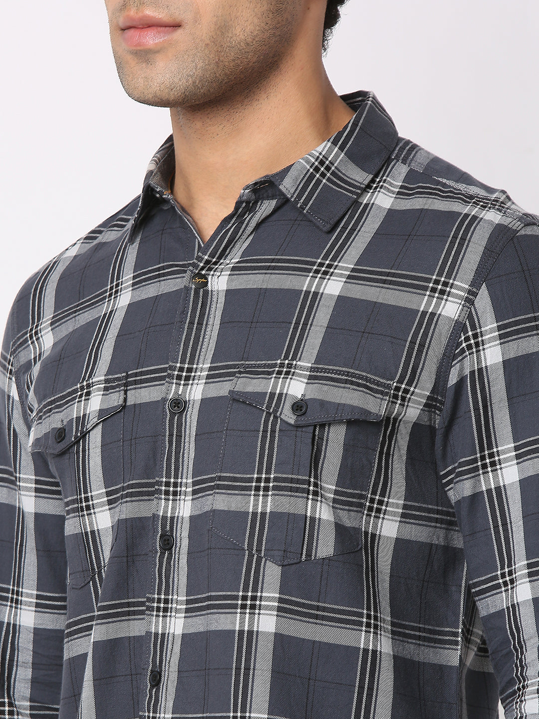 Spykar Men Charcoal Grey Cotton Regular Fit Checkered Shirts