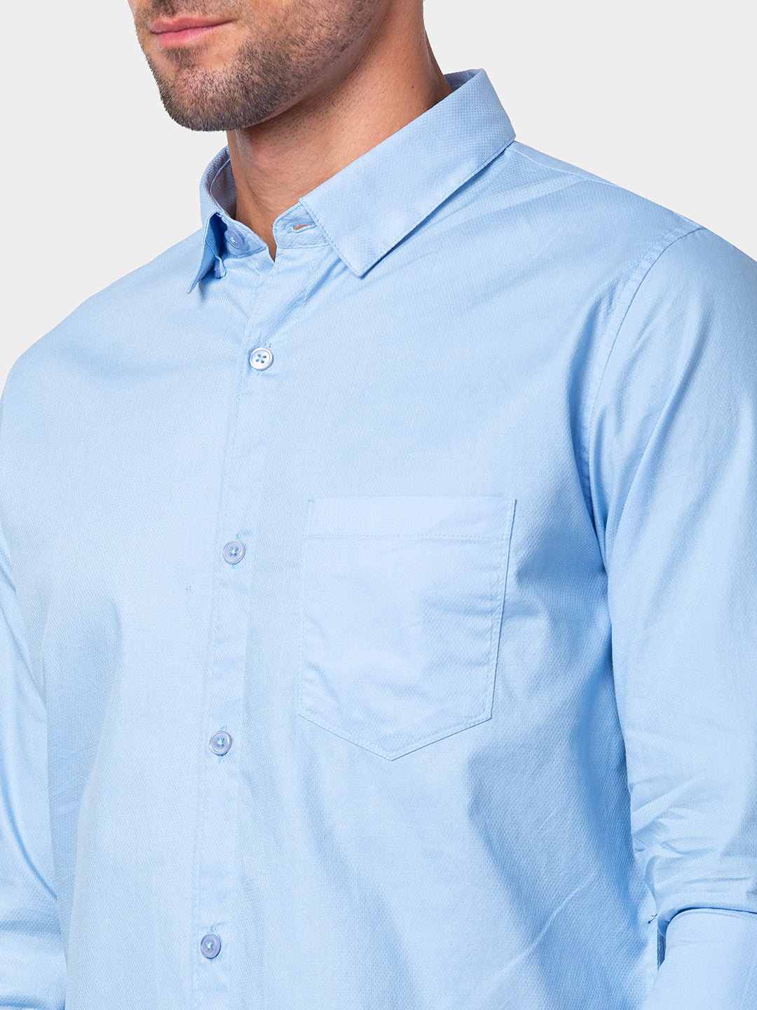 Spykar Men Sky Blue Cotton Slim Fit Plain Shirt