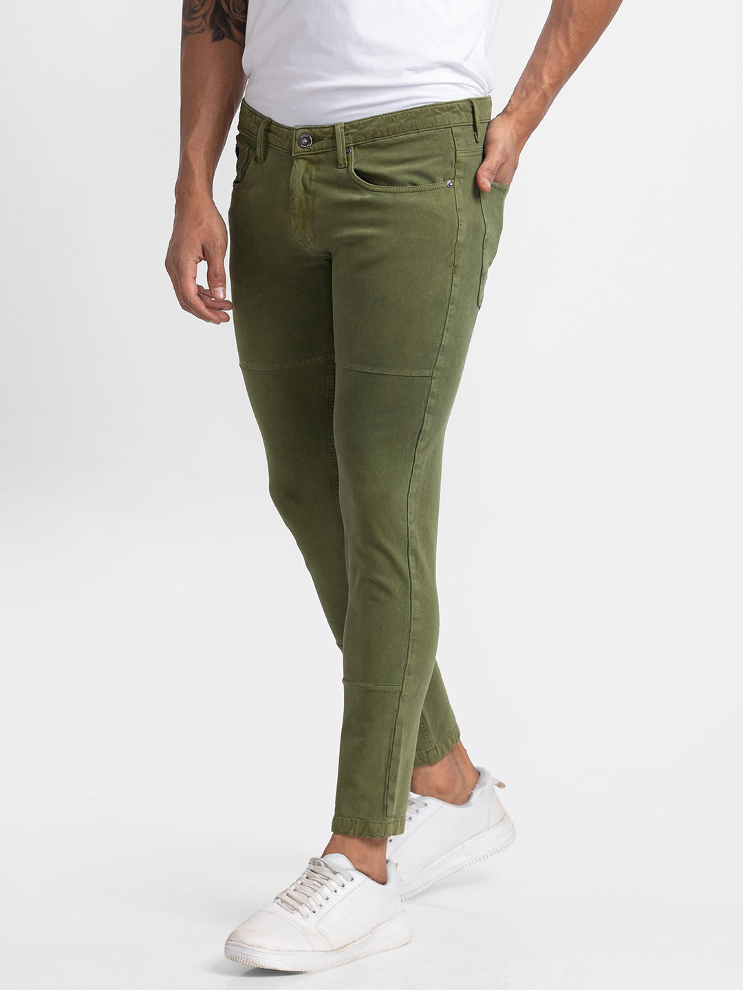 Spykar Olive Green Cotton Slim Fit Tapered Length Trousers For Men