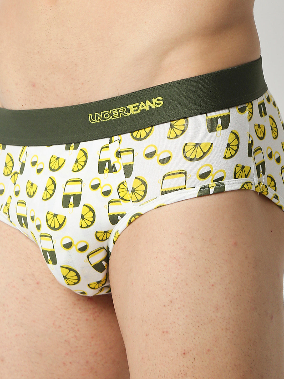 Men Premium Green Cotton Blend Regular Fit Brief - Underjeans By Spykar