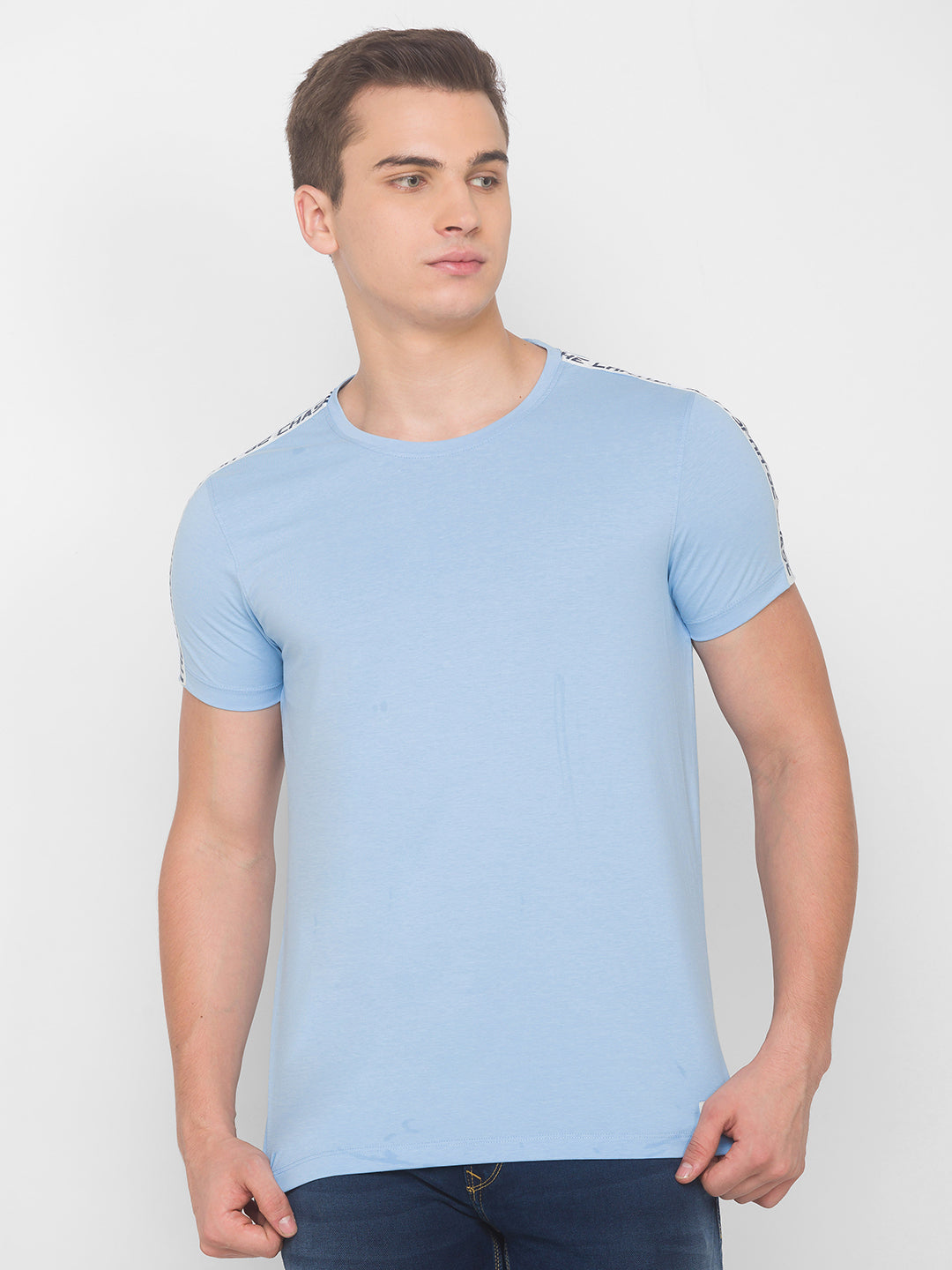 Spykar Men Blue Cotton Blend Slim Fit Round Neck T-Shirt