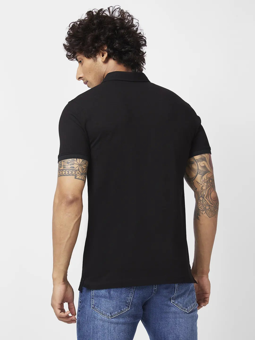 Spykar Men Black Blended Slim Fit Half Sleeve Polo Neck Plain Tshirt