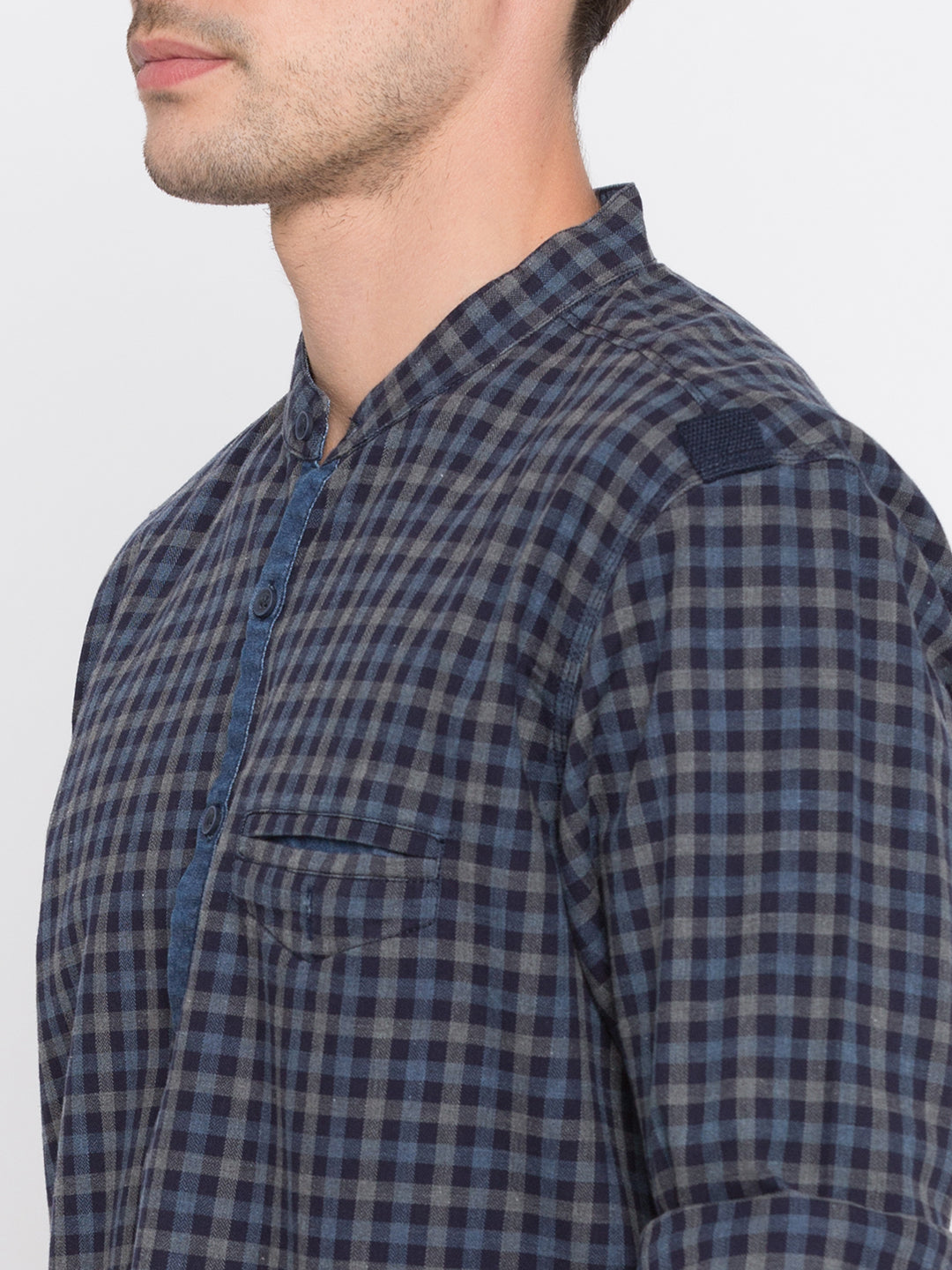 Spykar Men Blue Checked Slim Fit Shirt