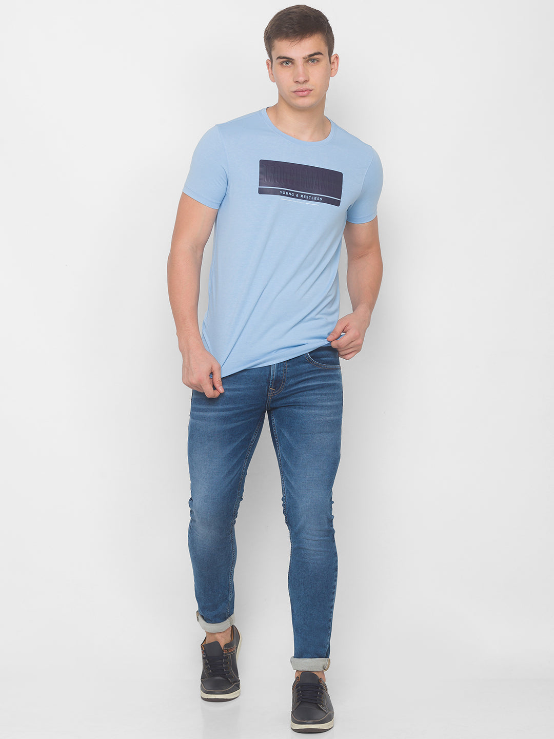 Spykar Men Blue Cotton Blend Slim Fit Round Neck T-Shirt