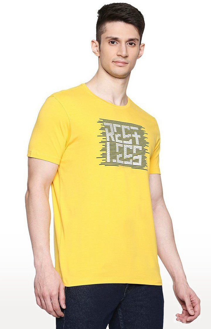 Spykar Men Yellow Cotton Slim Fit Round Neck T-Shirt