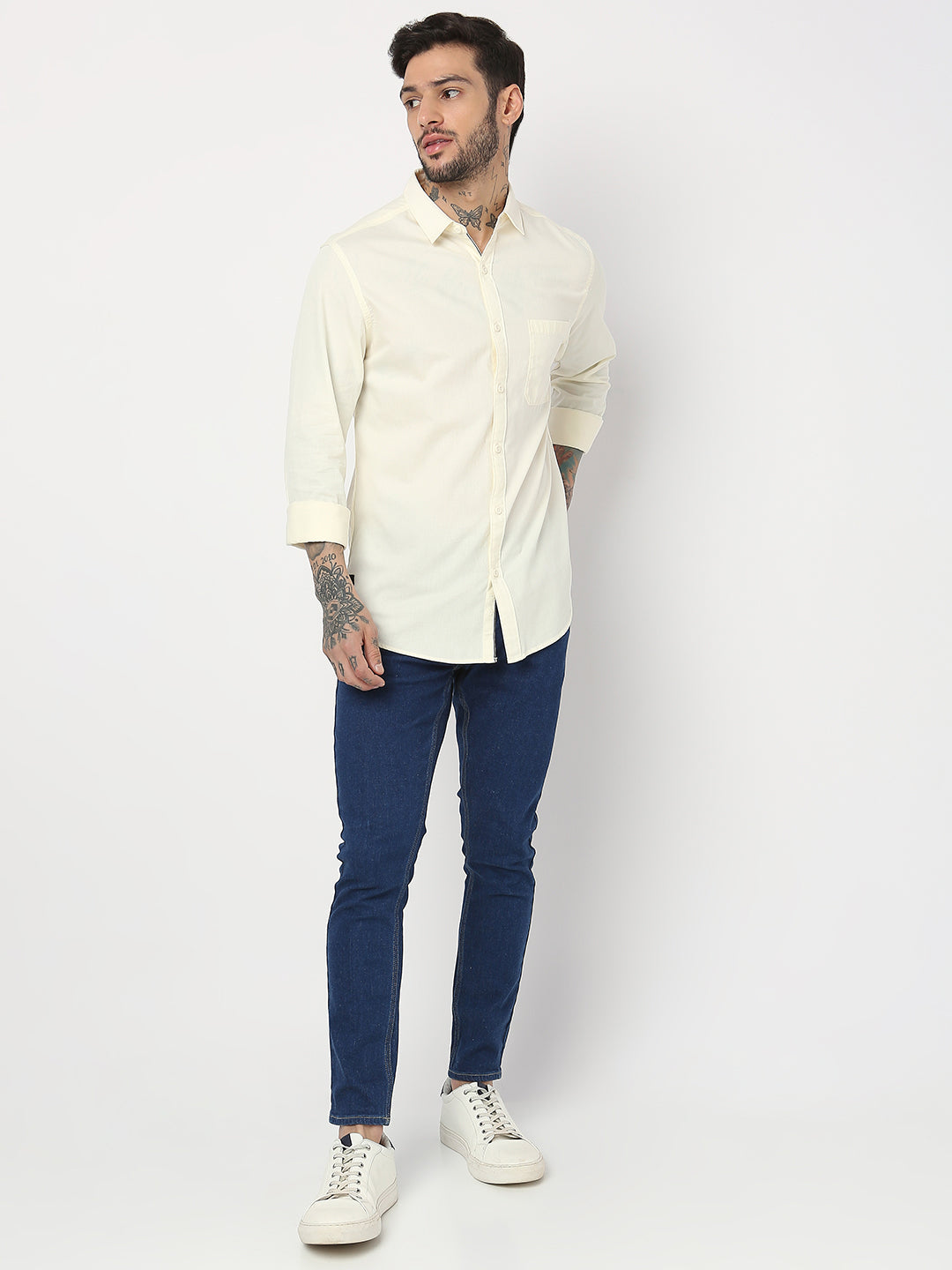 Spykar Men Off White Cotton Slim Fit Plain Shirts