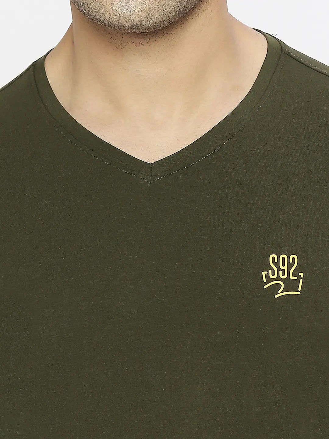 Spykar Men Rifle Green Cotton Regular Fit Half Sleeve Plain V-Neck Tshirt