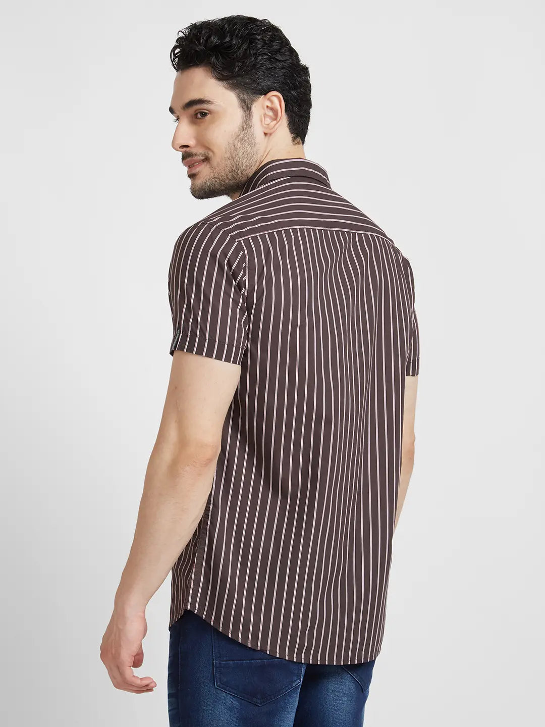 Spykar Men Charcoal Grey Poplin Slim Fit Half Sleeve Striped Shirt