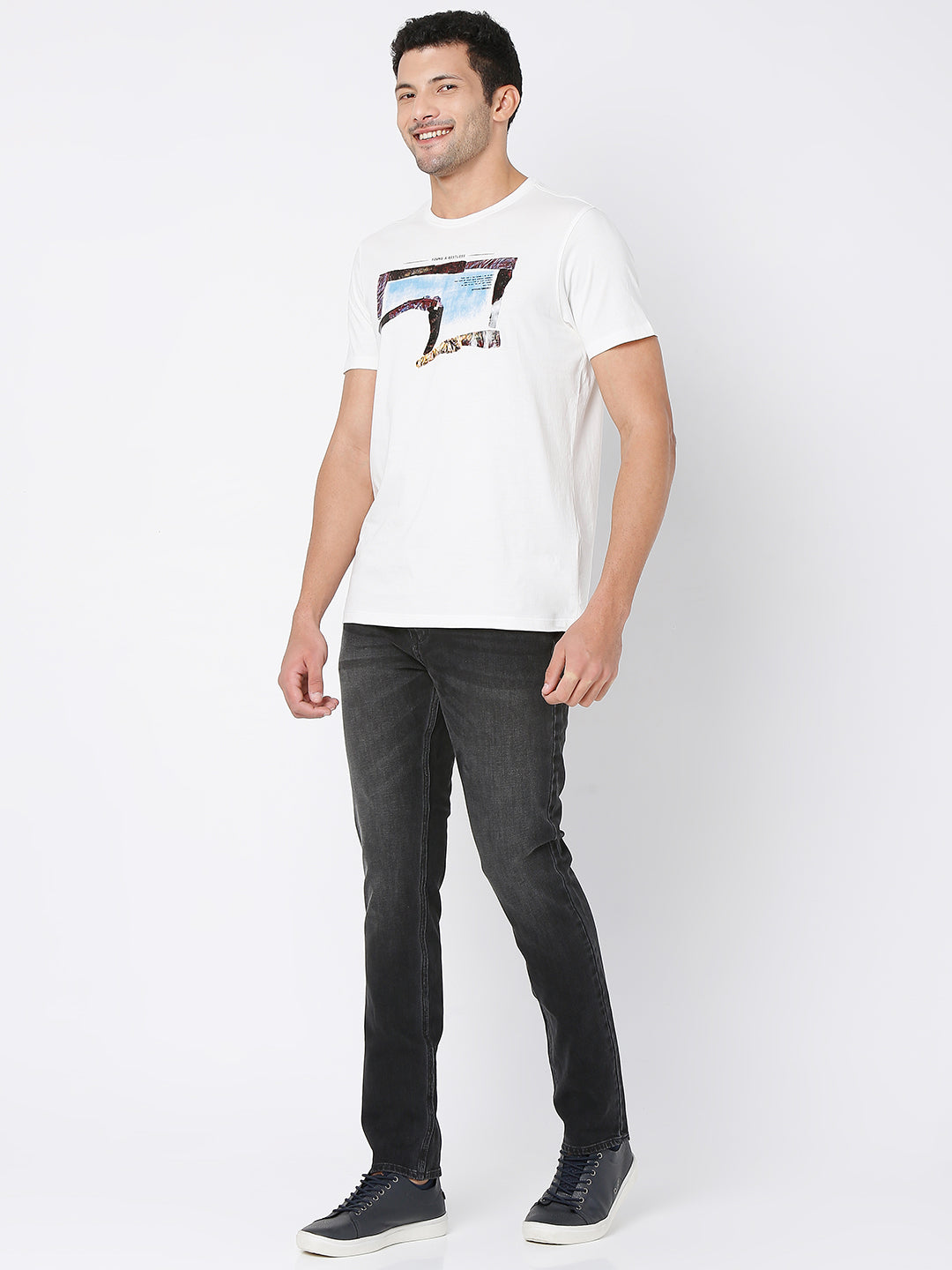 Spykar Off White Cotton Half Sleeve Printed Casual T-Shirt For Men