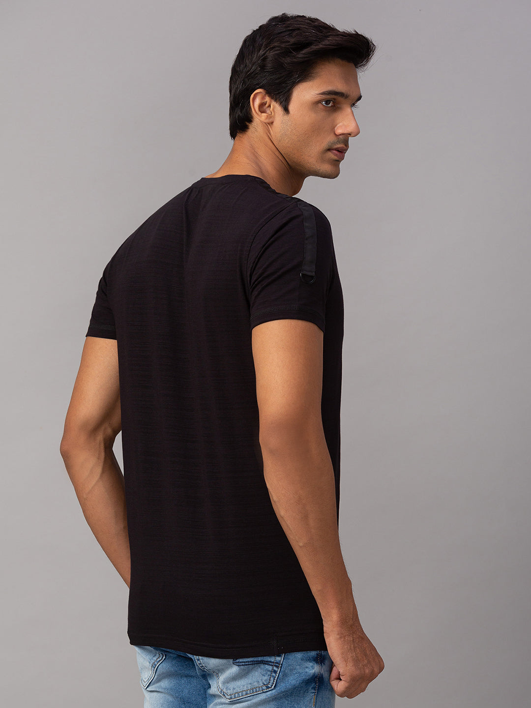 Spykar Men Black Cotton Slim Fit M and arin T-Shirt