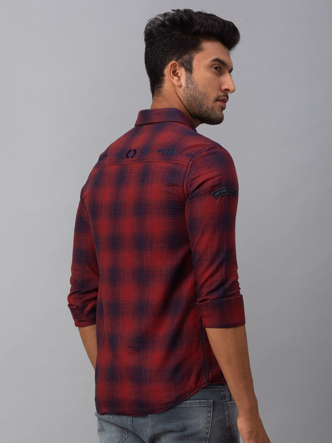 Spykar Men Red Cotton Slim Fit Shirt