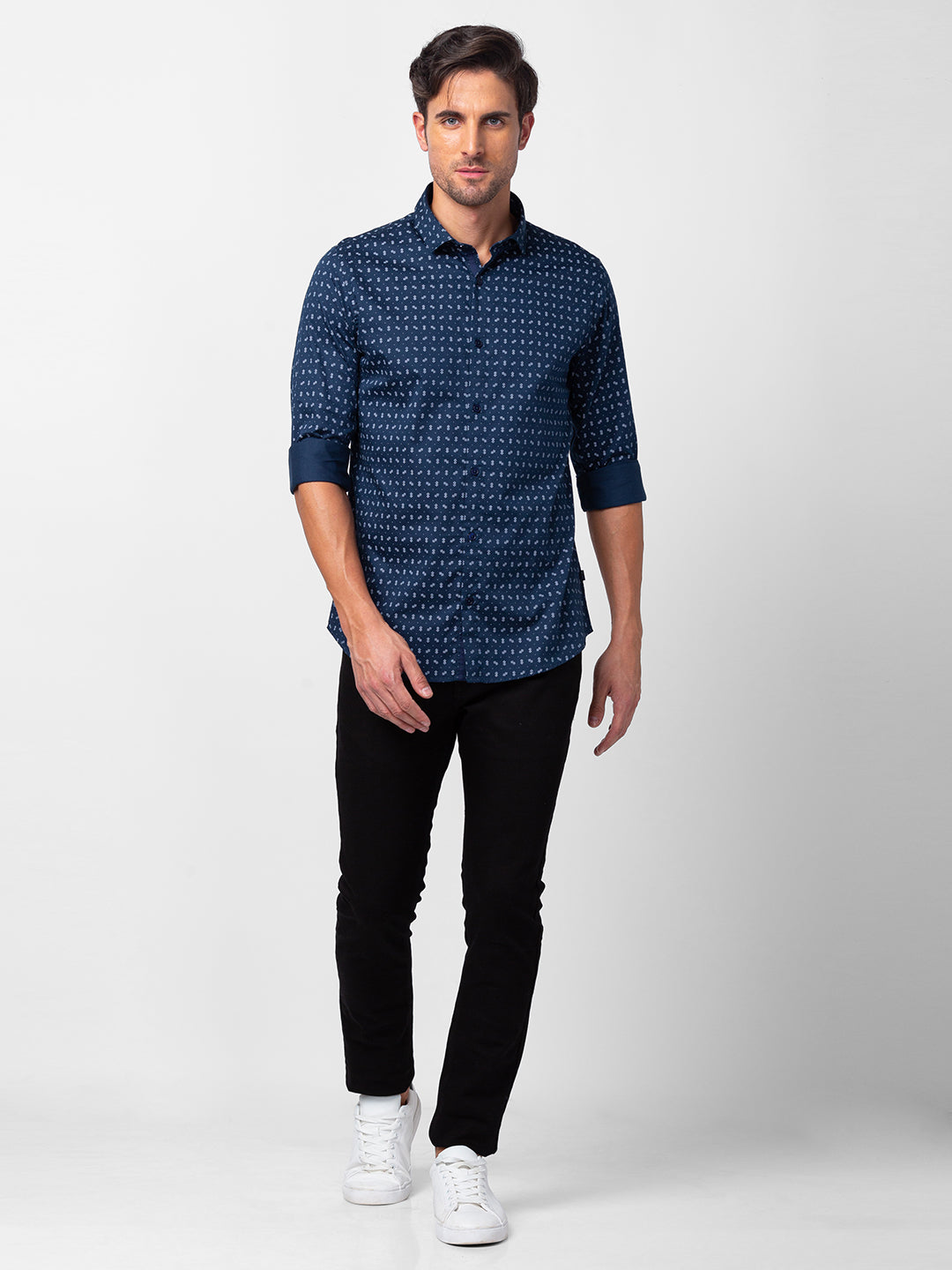 Spykar Men Navy Blue Cotton Slim Fit Printed Shirt