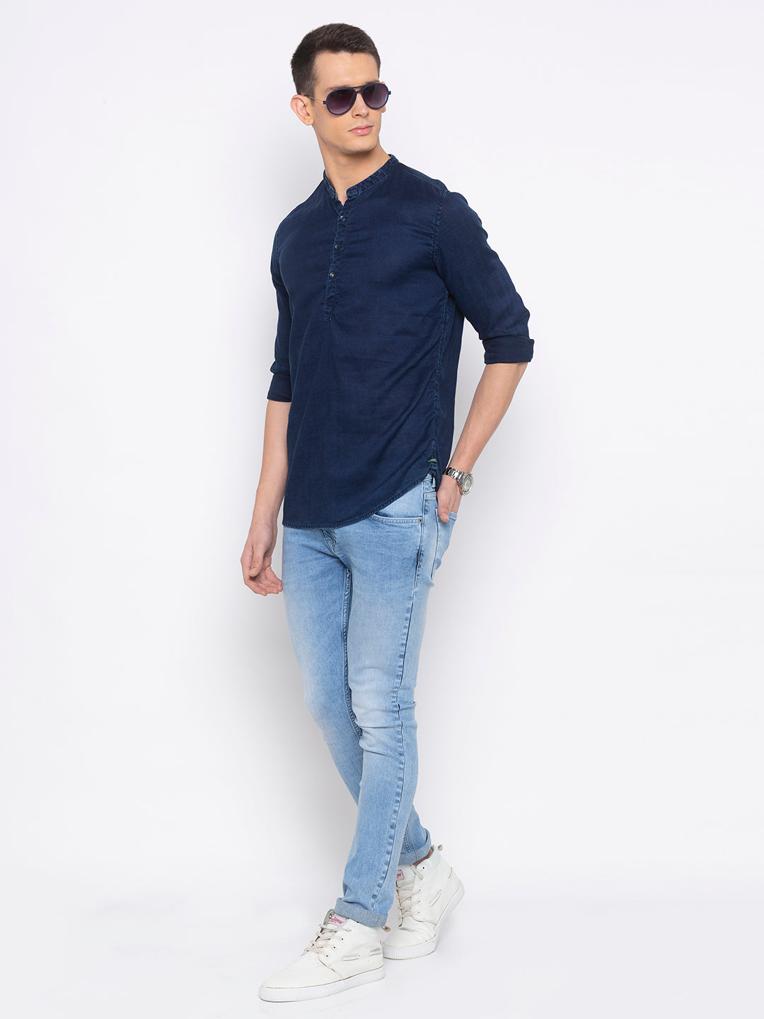 Spykar Men Dark Blue Solid Regular Fit Casual Shirt