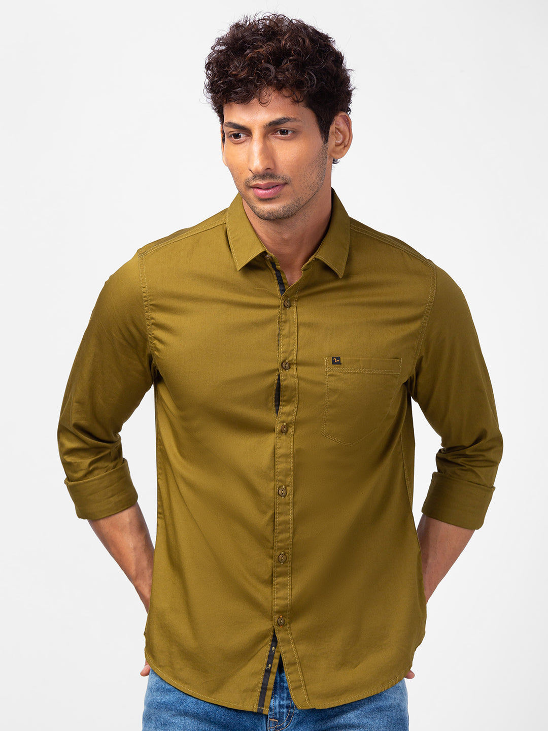 Spykar Men Military Green Cotton Slim Fit Plain Shirts