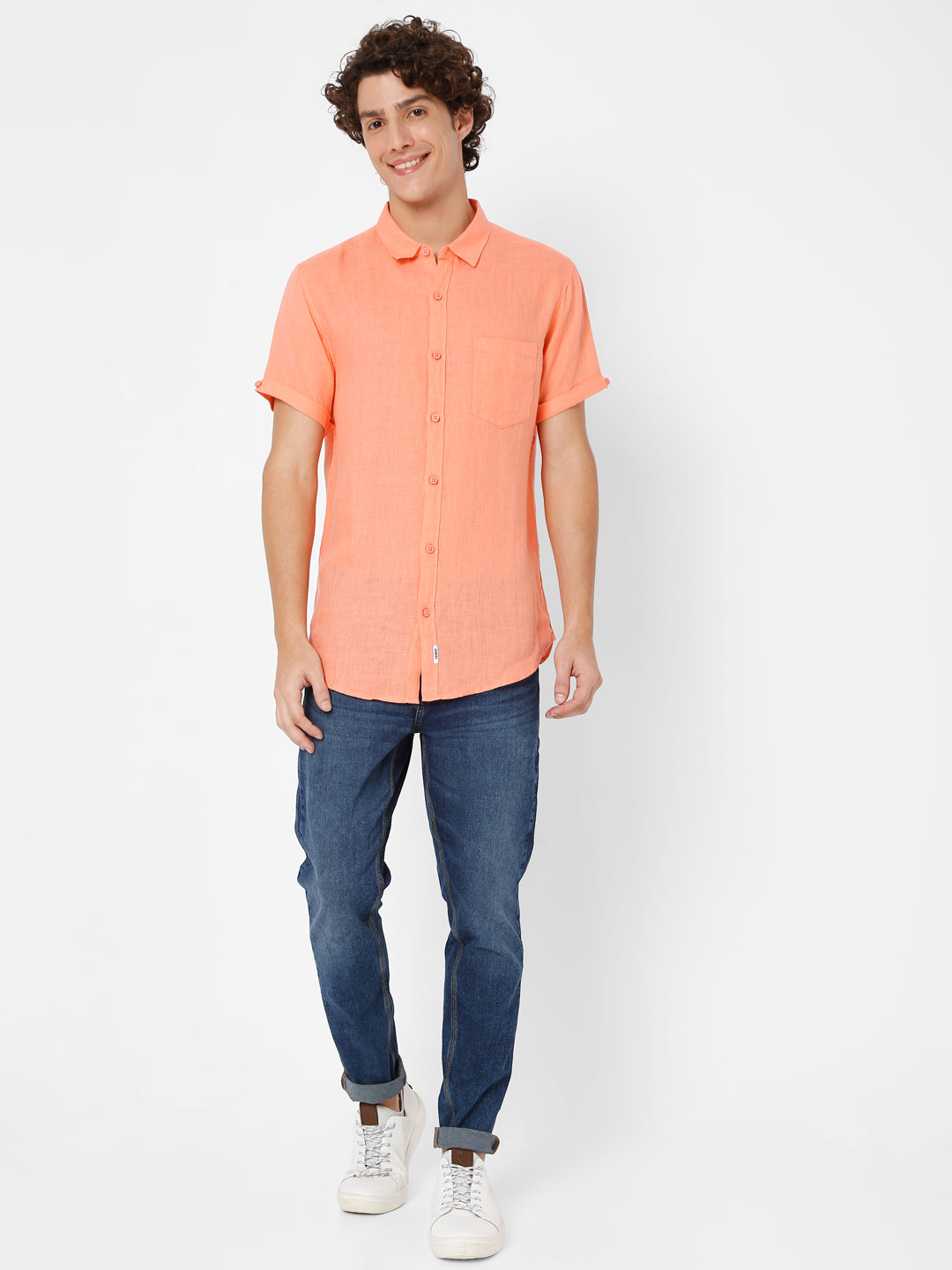 Spykar Men Peach Cotton Slim Fit Plain Half Sleeve Shirt