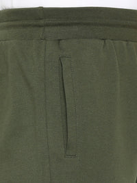 Men Premium Olive Cotton Blend Shorts - Underjeans By Spykar