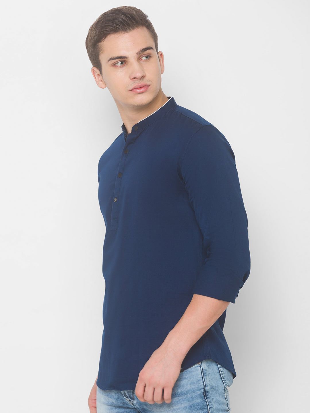 Spykar Men Indigo Blue Cotton Shirts (Slim)