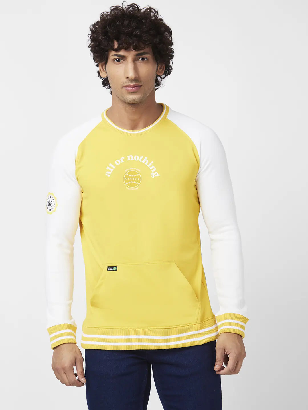 Spykar Men Chrome Yellow Blended Slim Fit Full Sleeve Round Neck Plain Sweatshirt