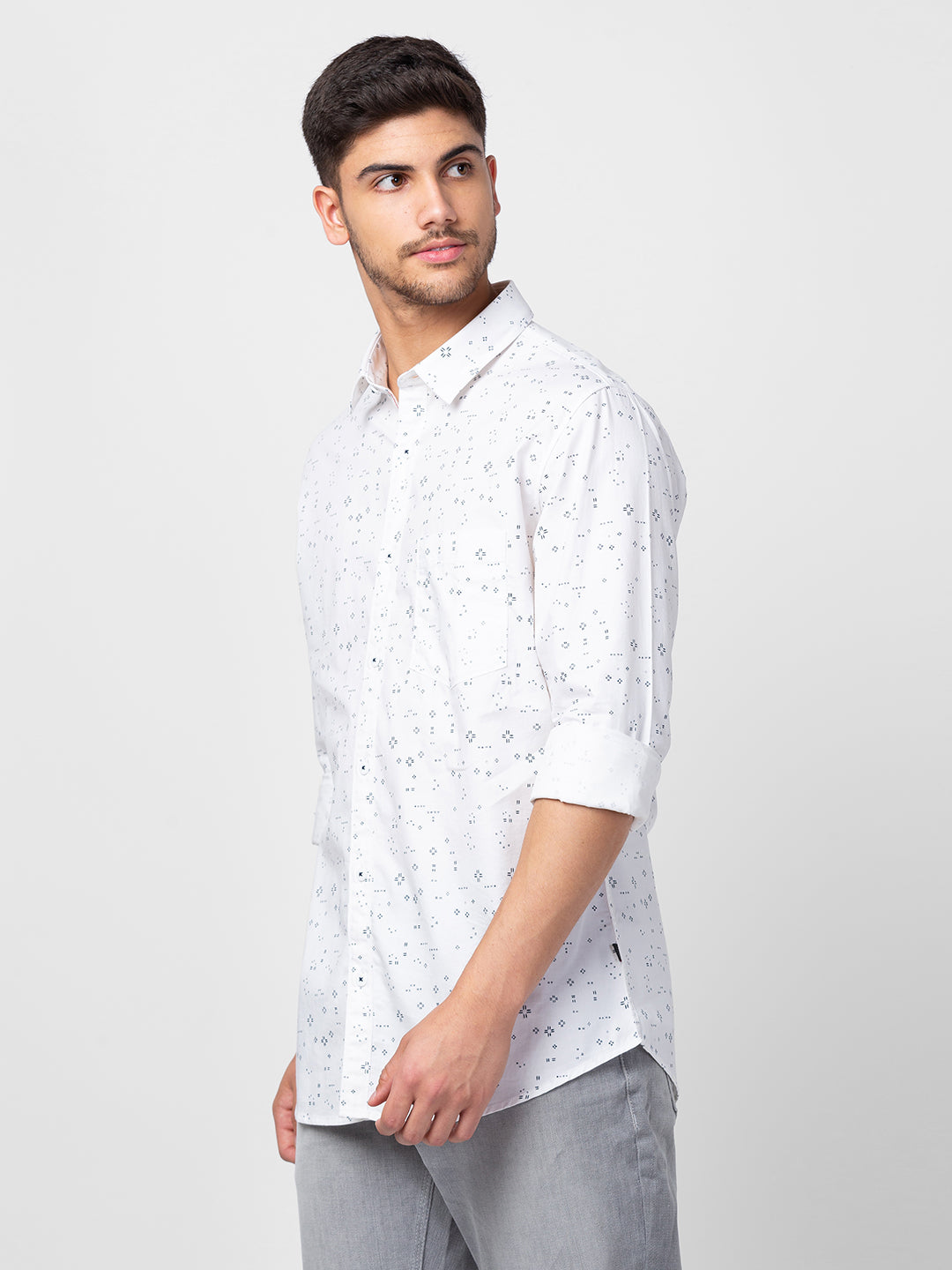 Spykar Men White Cotton Slim Fit Printed Shirt