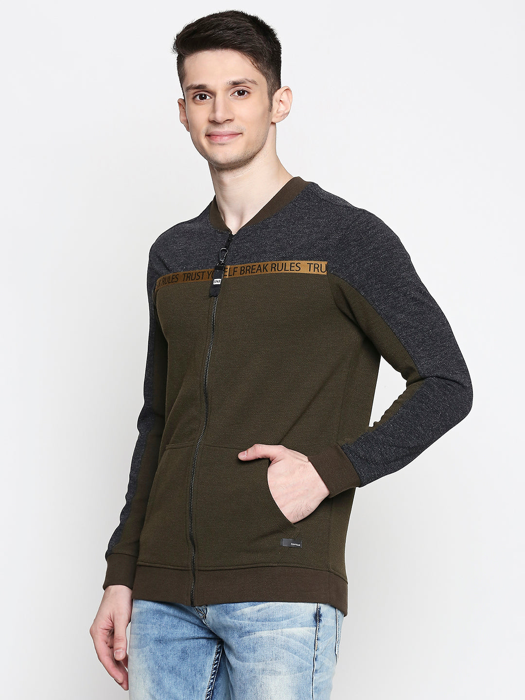 Spykar Cotton Blend Green Sweatshirt For Mens