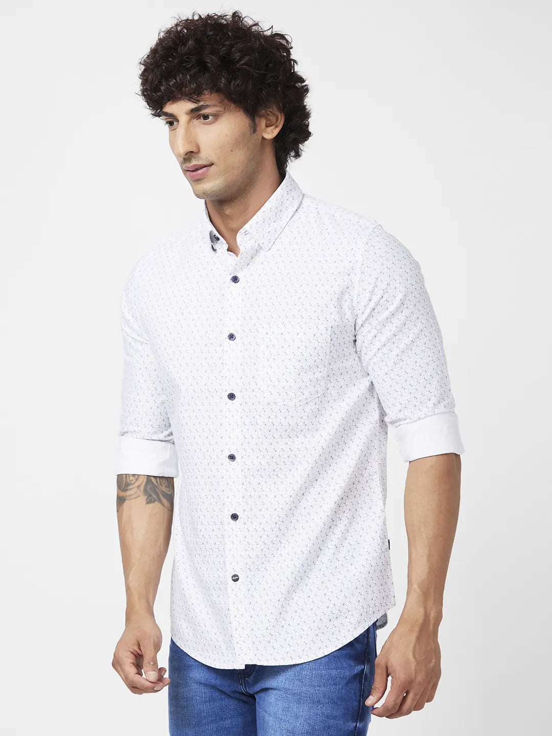 Spykar Men White Cotton Regular Slim Fit Full Sleeve Causal Printed Shirt