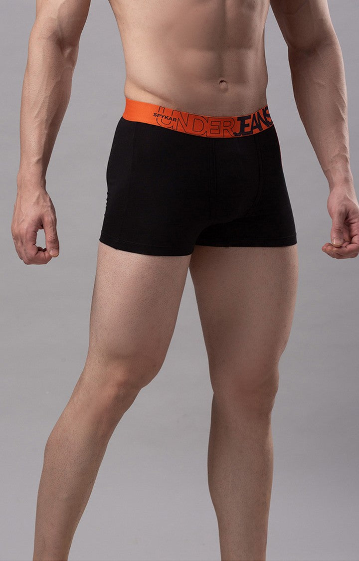 Underjeans By Spykar Men Black Solid Trunks