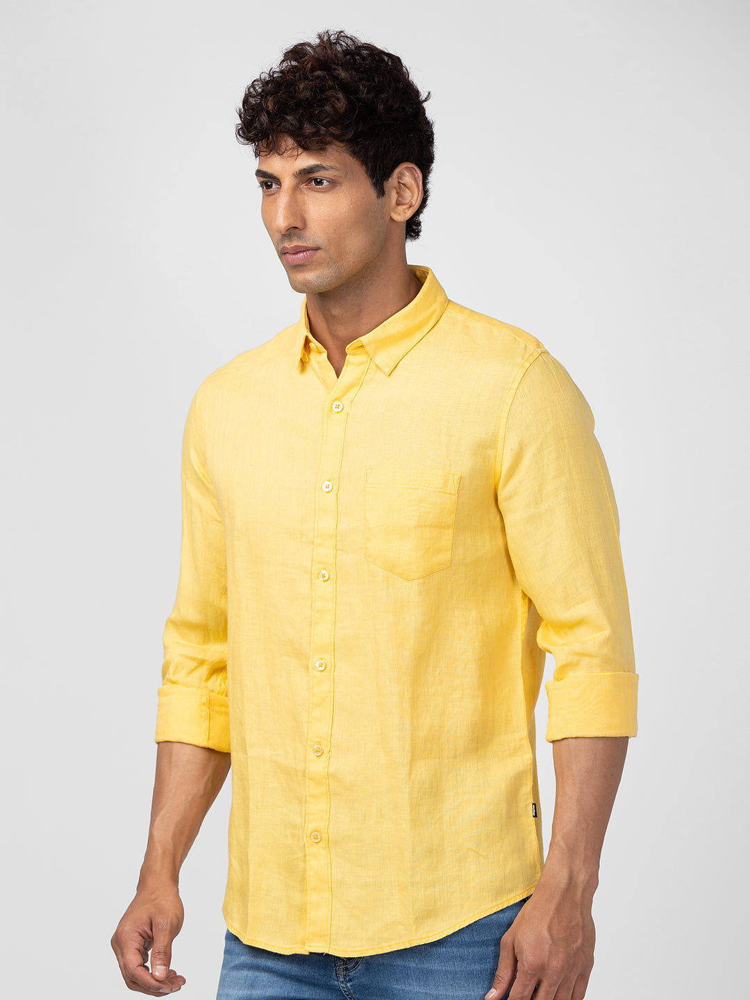 Spykar Men Chrome Yellow Cotton Slim Fit Plain Shirt