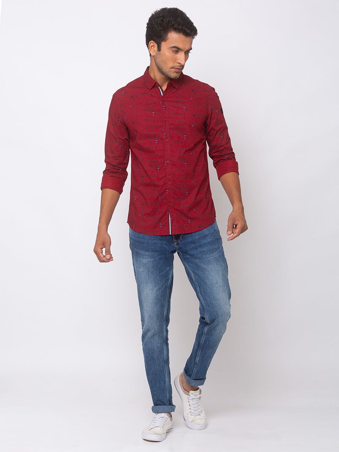 Spykar Men Red Cotton Slim Fit Shirt