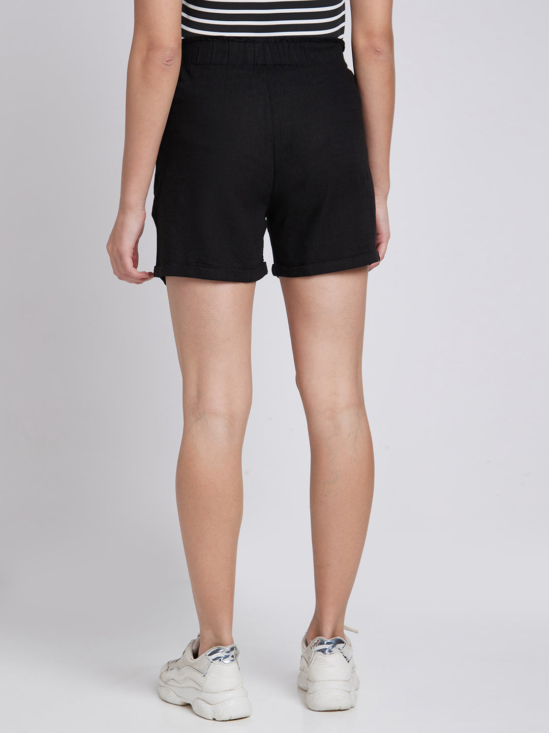 Spykar Women Black Cotton Blend Regular Fit Shorts