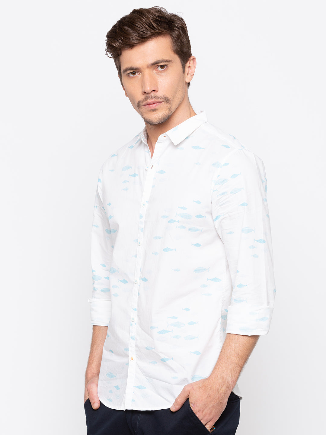 Spykar Men White Printed Slim Fit Casual Shirt