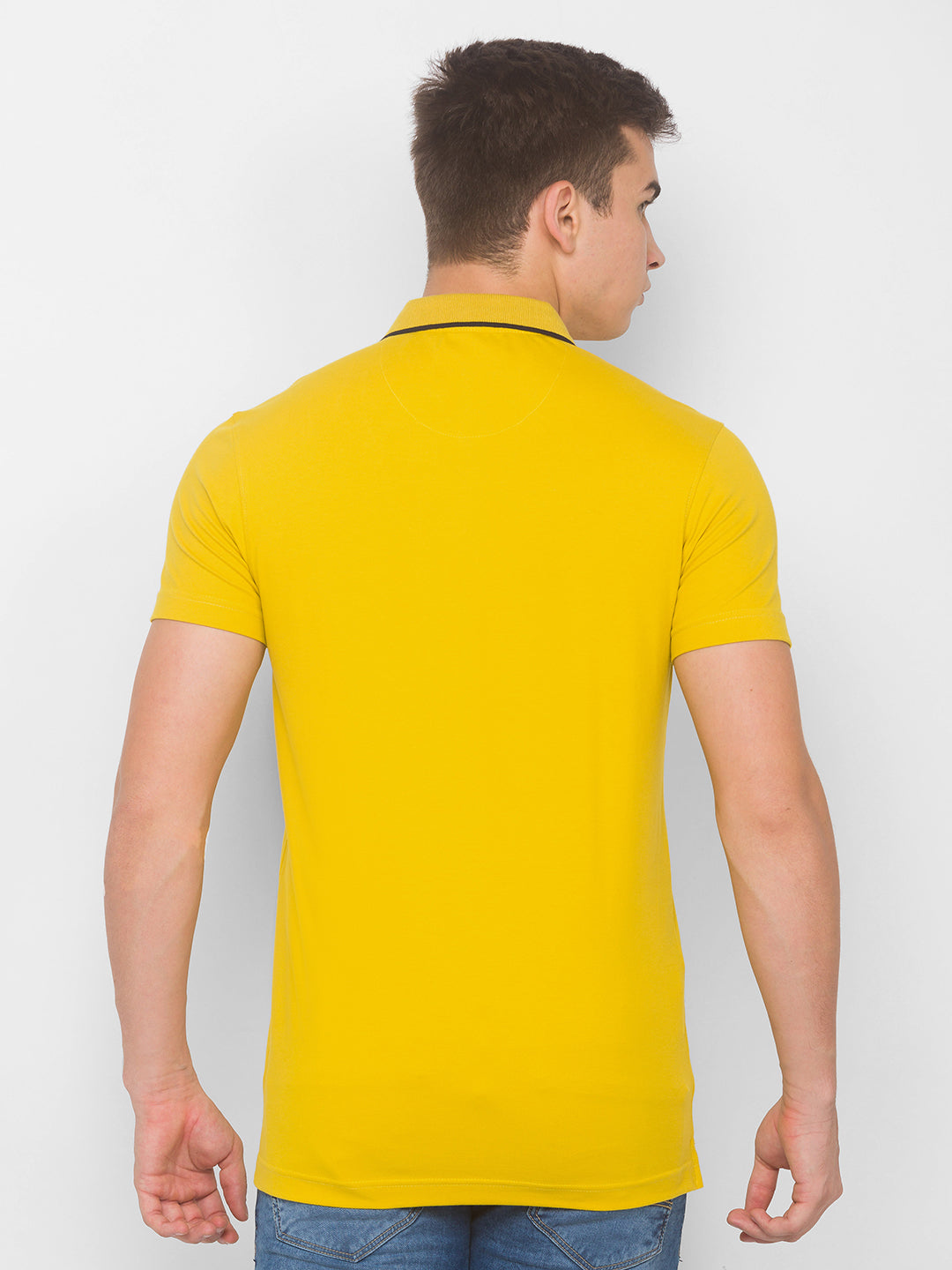 Spykar Men Yellow Cotton Slim Fit Round Neck T-Shirt