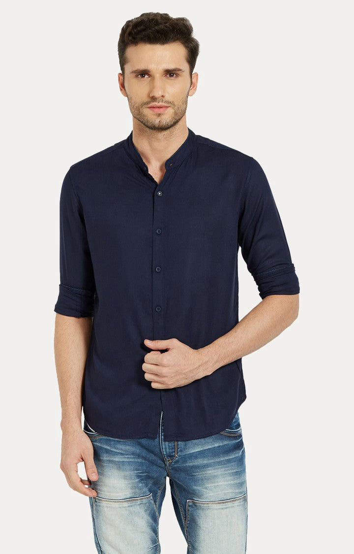 Spykar Men'S Blue Rayon Solid Casual Shirts