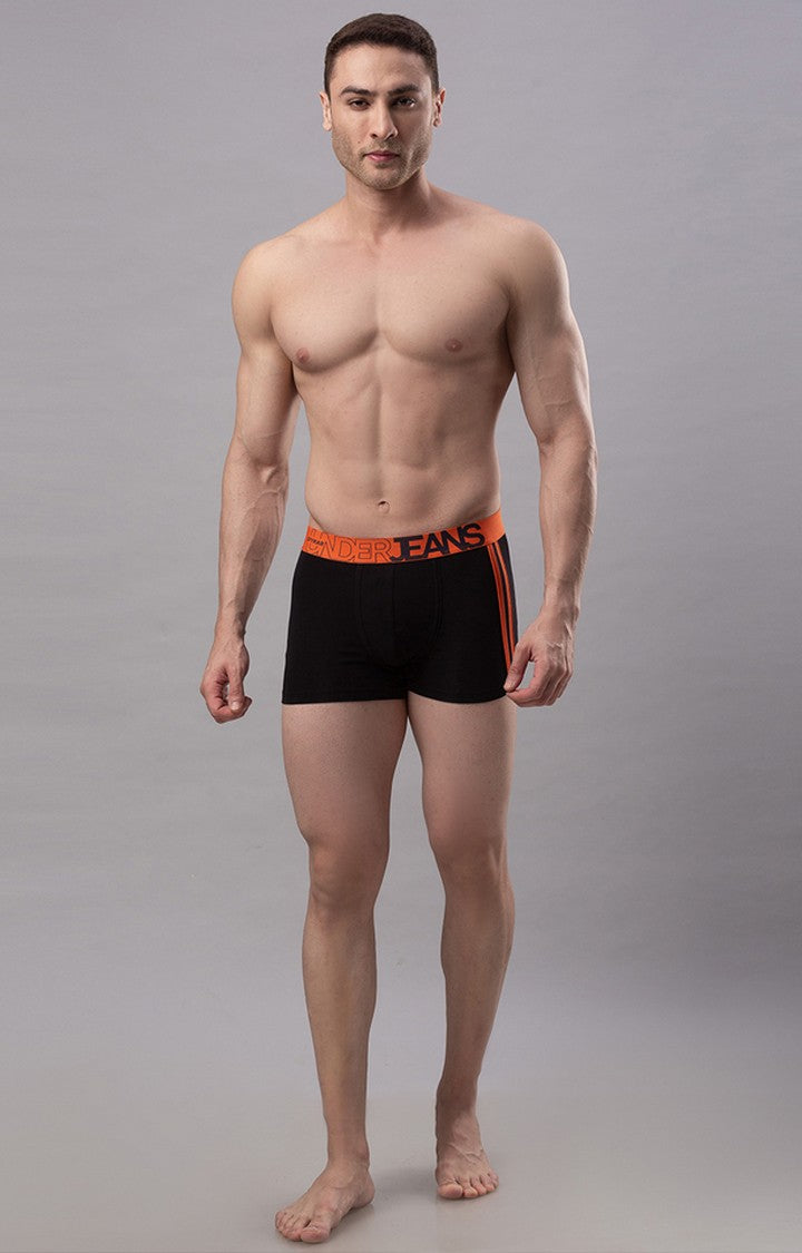 Underjeans By Spykar Men Black Solid Trunks