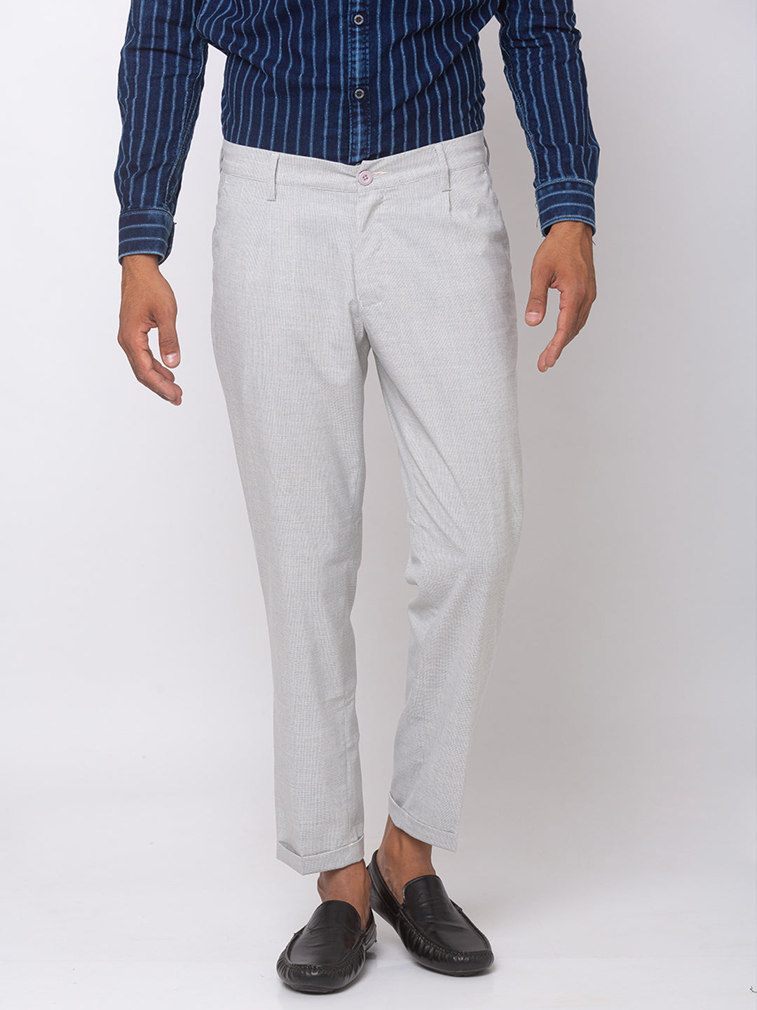 Spykar Men White Cotton Slim Fit Casual Trousers