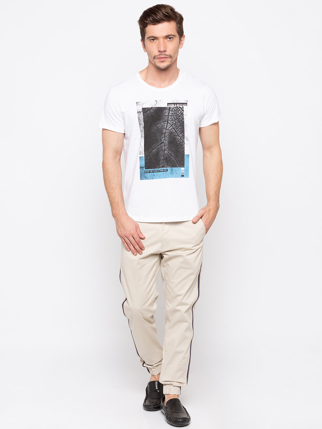 Spykar Men White Printed Slim Fit T-Shirt