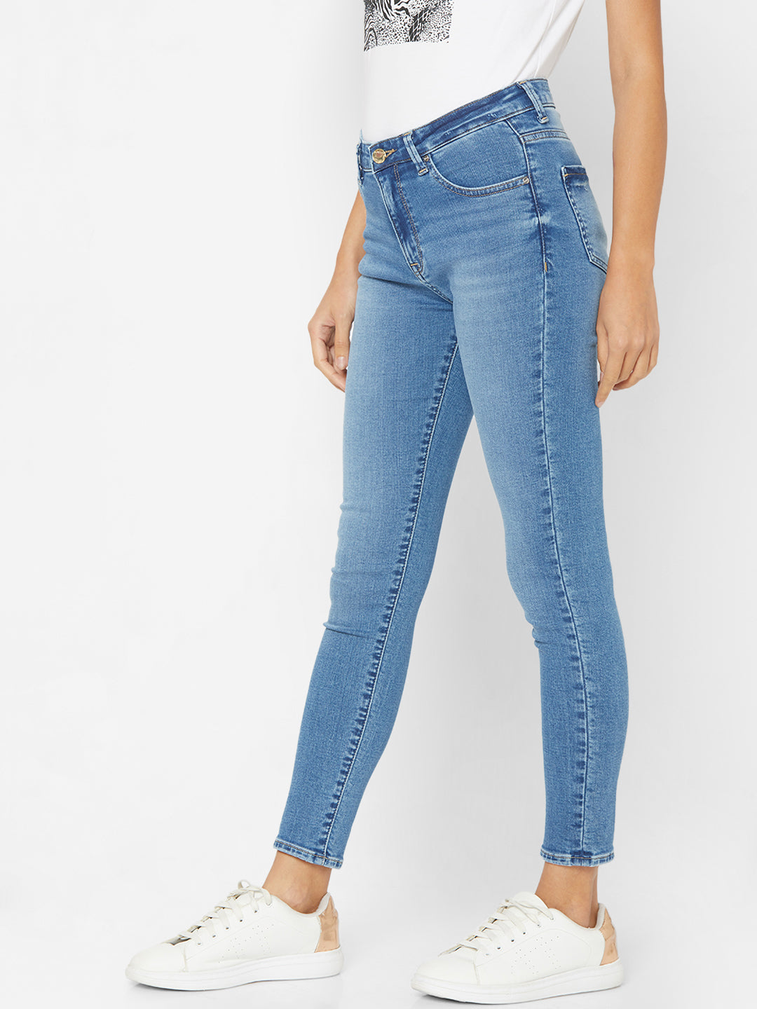 Spykar Women Lt Blue Solid Skinny Mid-Rise Jeans (Adora)