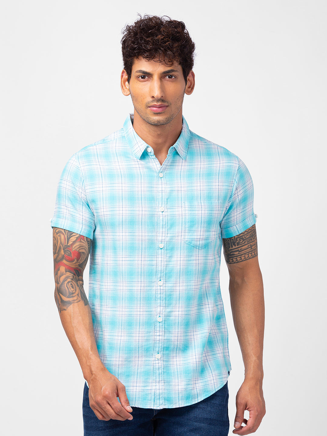 Spykar Men Bleached Aqua Cotton Slim Fit Checkered Shirts