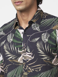 Spykar Men Rifle Green Viscose Regular Slim Fit Full Sleeve Causal Printed Shirt