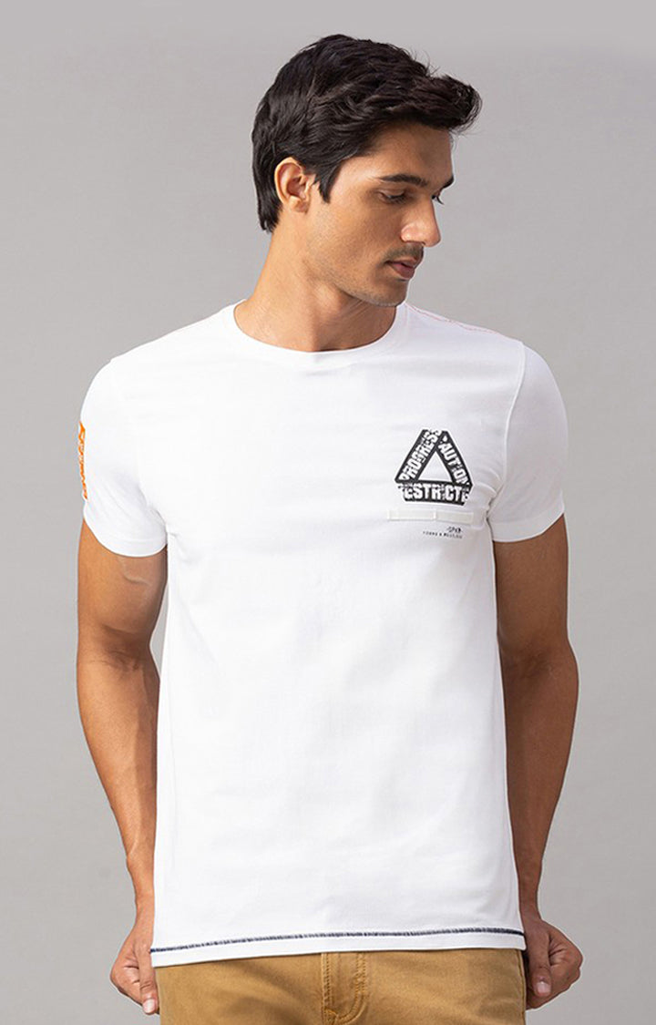 Spykar White Cotton Slim Fit T-Shirt For Men