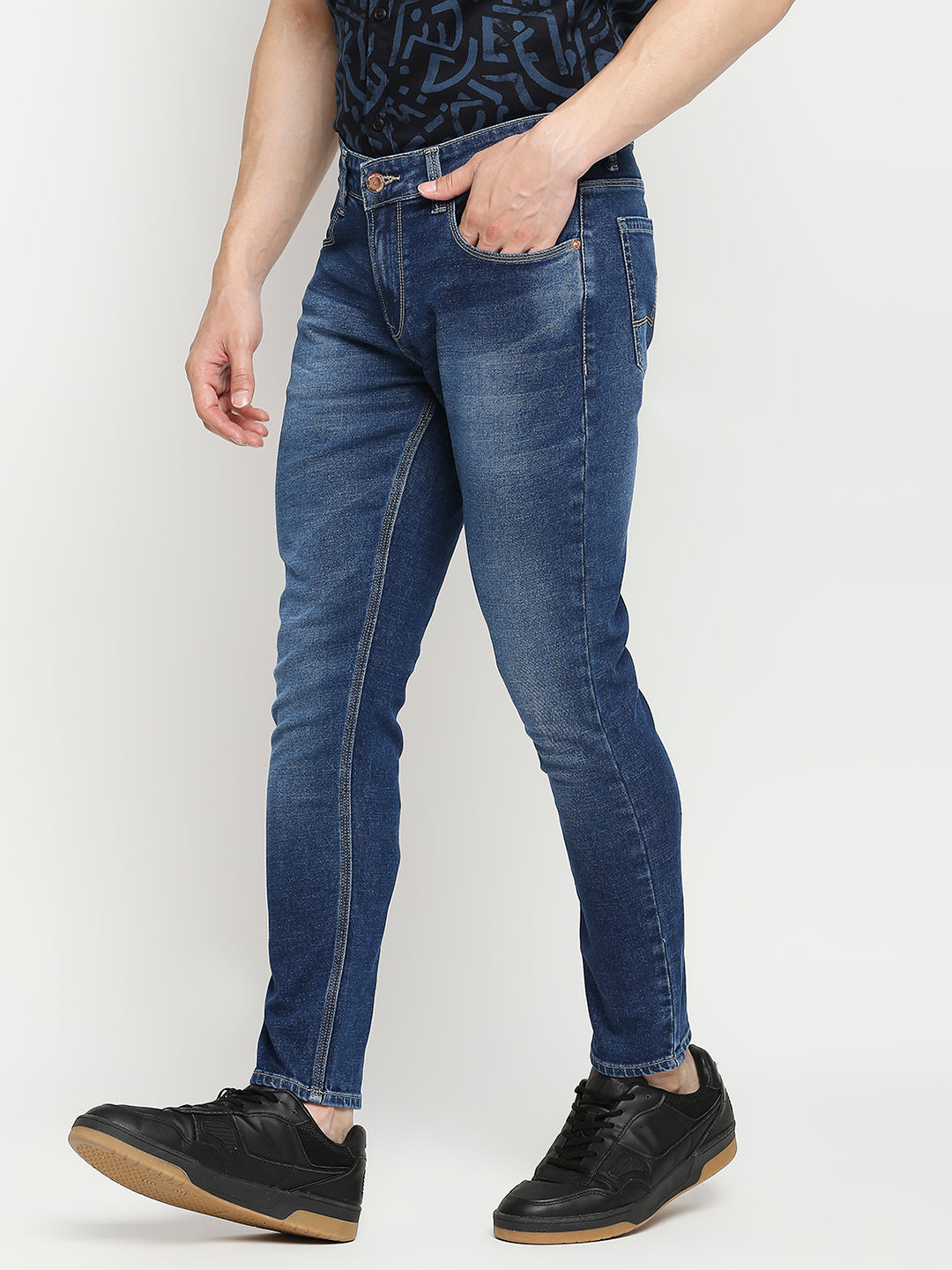 Spykar Men Mid Blue Cotton Slim Fit Tapered Length Jeans (Kano)