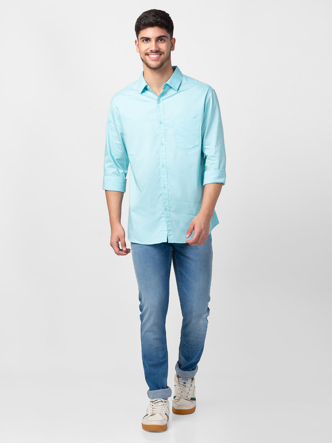 Spykar Men Bleached Aqua Cotton Slim Fit Plain Shirt