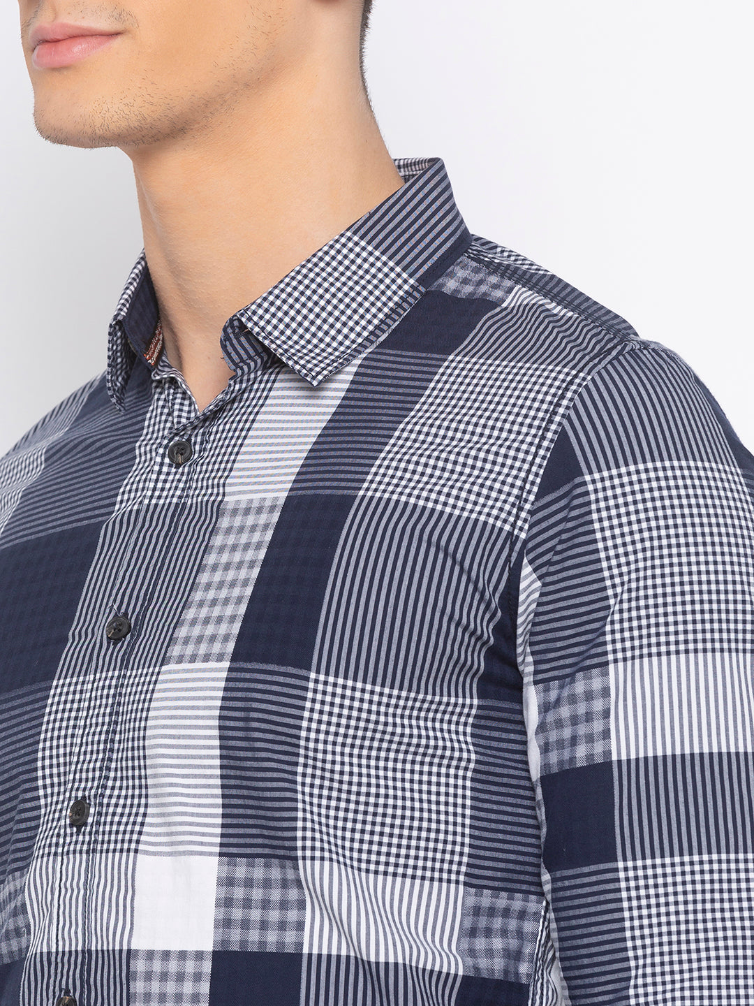 Spykar Men Navy Checked Slim Fit Casual Shirt