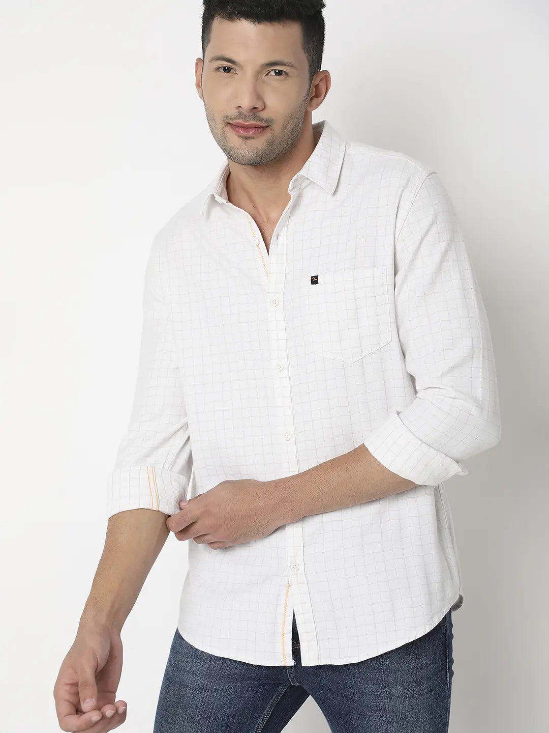 Spykar Men White & Khaki Cotton Slim Fit Checkered Shirt