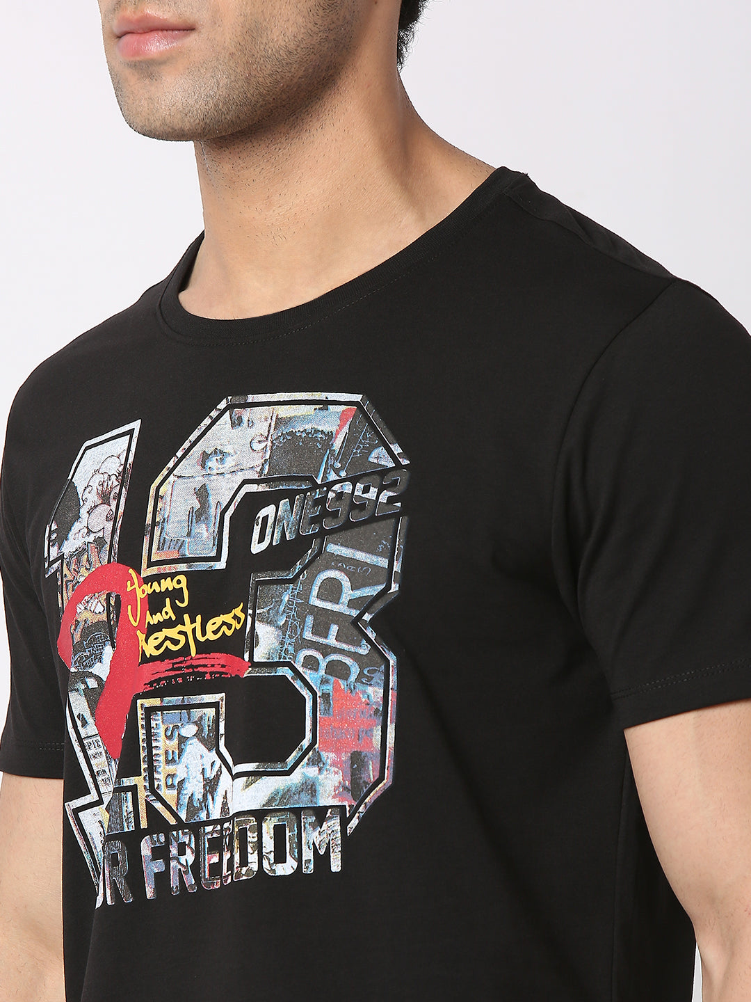 Spykar Men Black Cotton Slim Fit Round Neck Printed T-Shirt