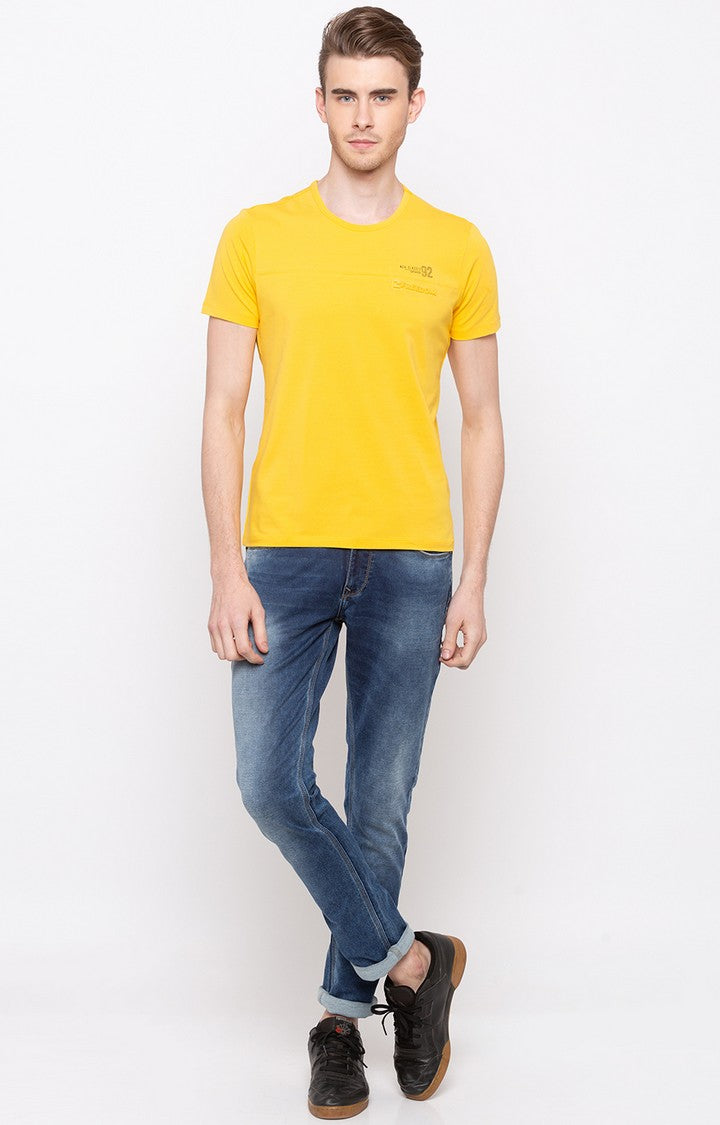 Spykar Yellow Solid Slim Fit Men T-Shirts