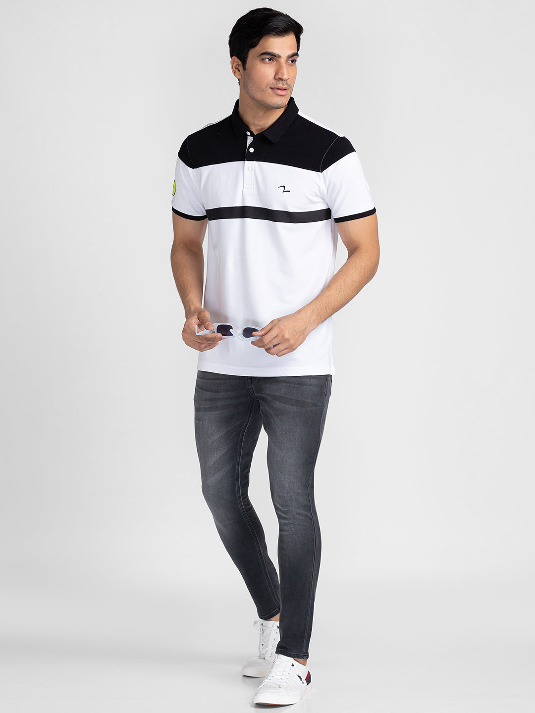 Spykar Men White Cotton Slim Fit Polo Printed T-Shirt