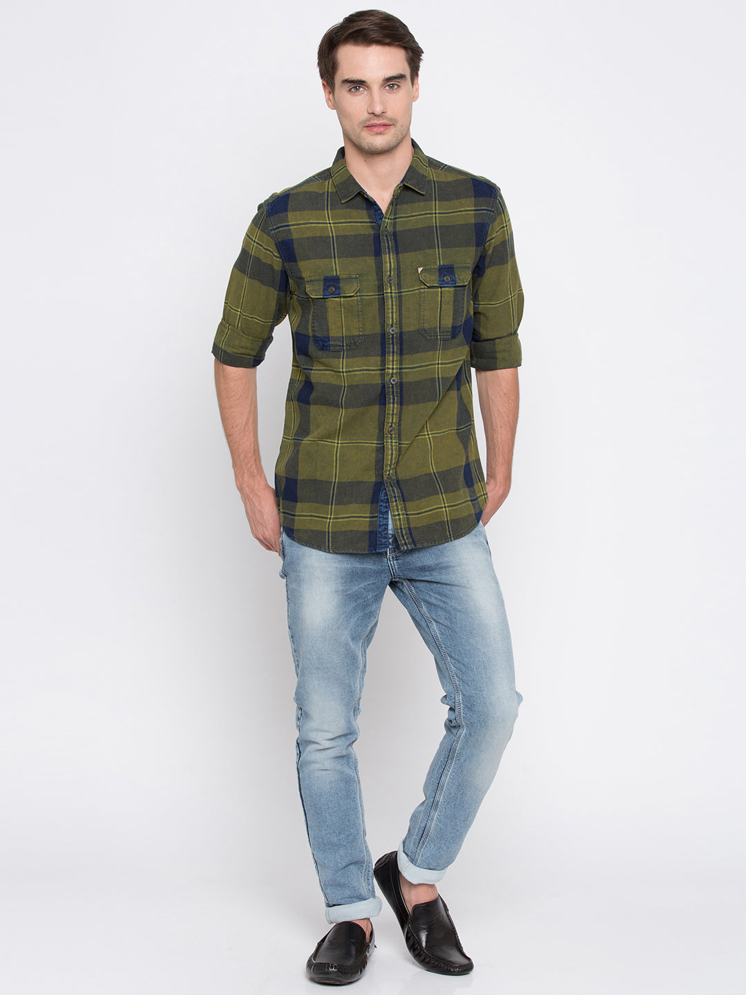 Spykar Men Green Checked Slim Fit Casual Shirt