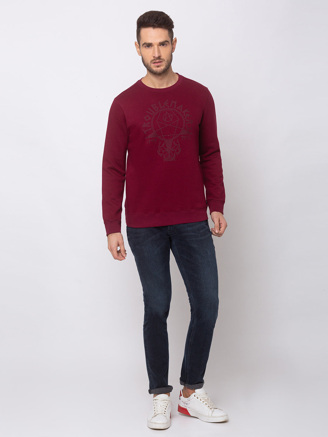 Spykar Wine Blended Slim Fit Sweatshirt For Men