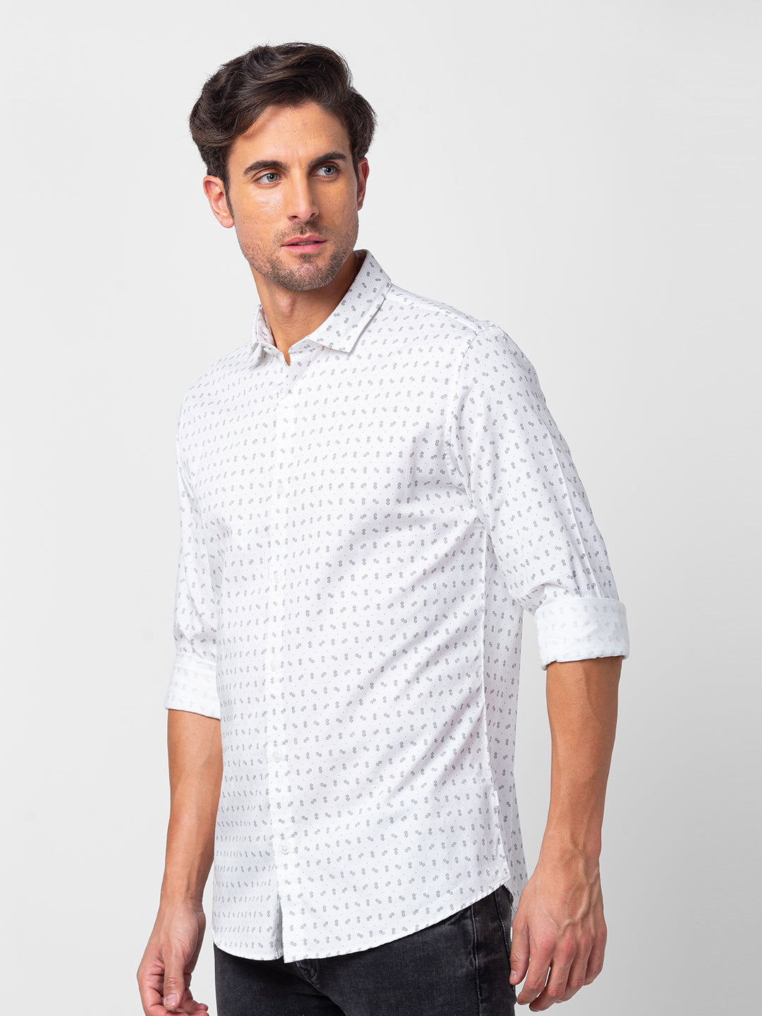 Spykar Men White Cotton Slim Fit Checkered Shirt